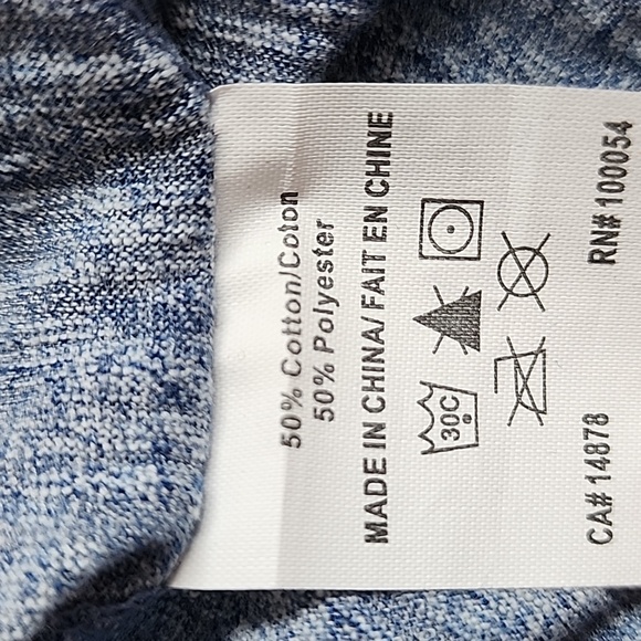 NHL Bulletin Toronto Maple Leafs 3/4 Sleeve TShirt Unisex - Picture 5 of 6